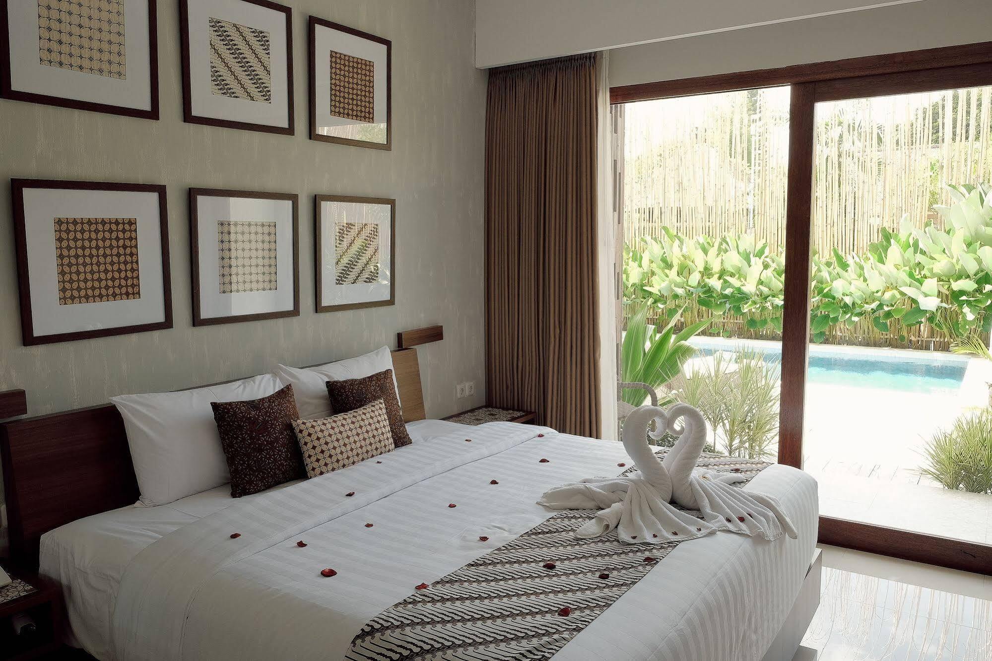 Cove Tevana Seminyak Exterior foto